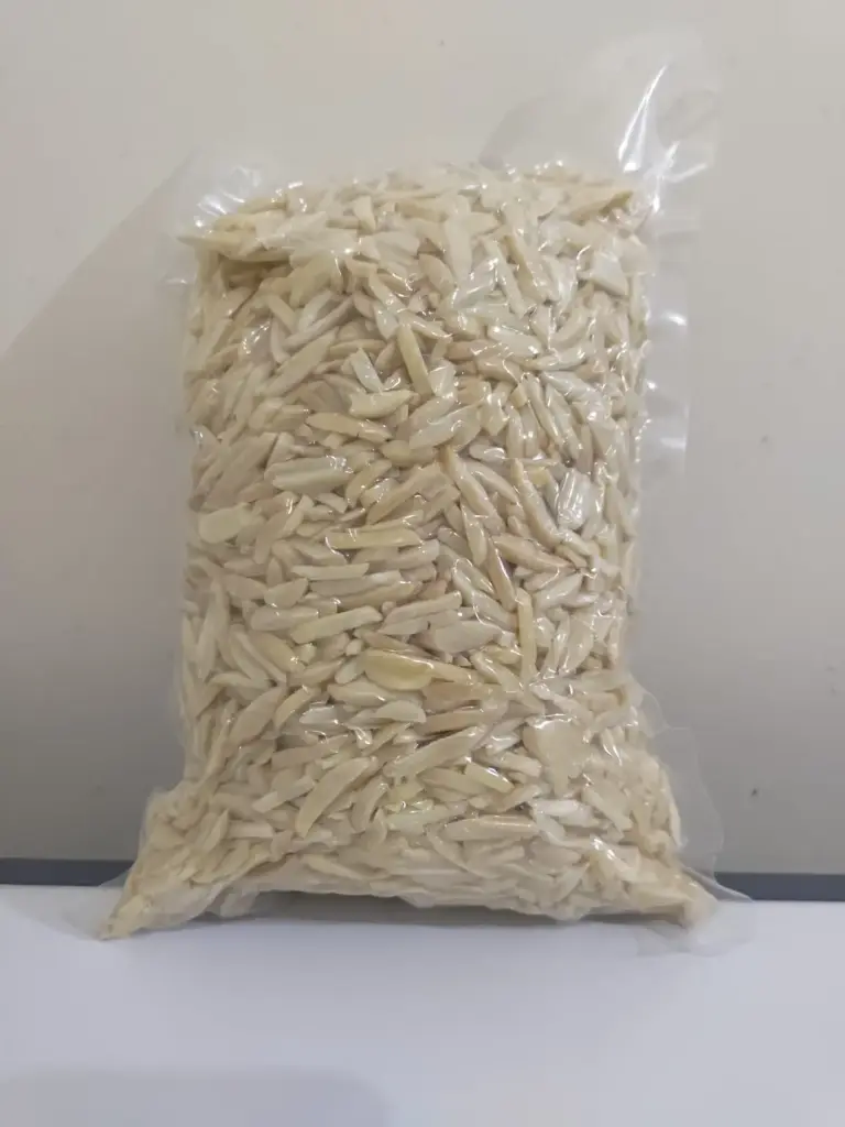 Almond Slivered / Stick  Mentah 250 gr