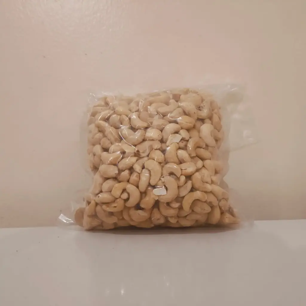 Raw Cashew Nut W320 500 gr