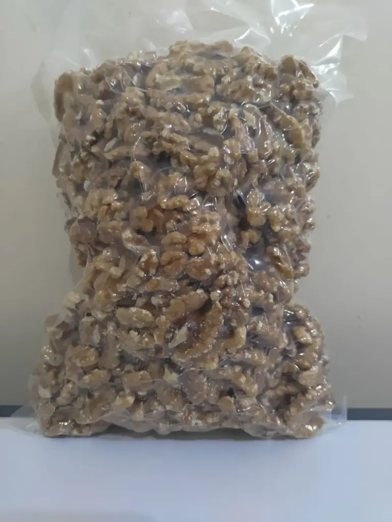 Raw Walnut 250 gr